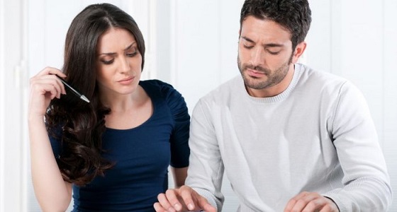 نصائح للتعامل مع الزوج البخيل