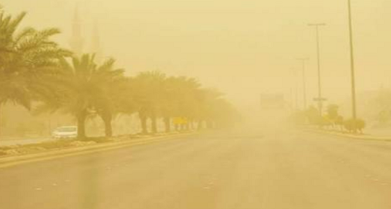 ” الأرصاد ” : عوالق ترابية على مكة المكرمة حتي التاسعة مساءً 