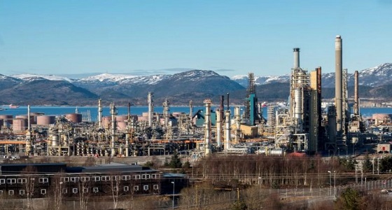 أسعار النفط ترتفع في ظل توترات جيوسياسية