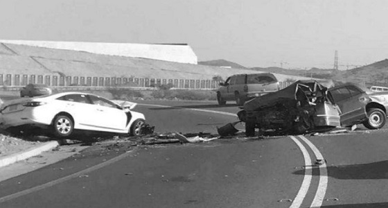 إصابات في حادث اصطدام مركبتين بالطائف
