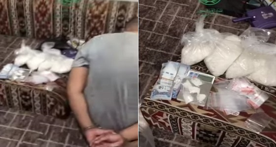 بالفيديو.. لحظة القبض على مروجي مخدرات في جدة