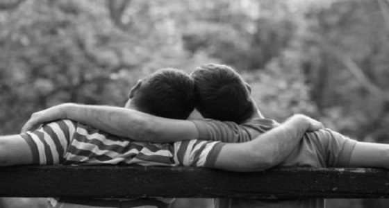 المثليون يتحدون القانون ويسعون للترخيص في دولة عربية