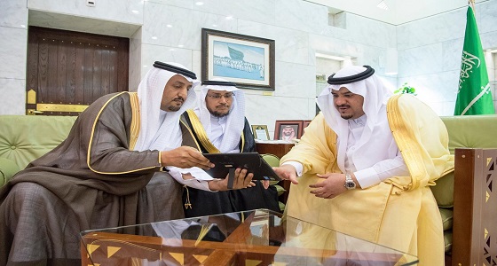 أمير الرياض بالنيابة يستقبل رئيس مجلس إدارة جمعية “بشر”