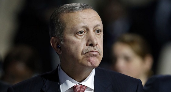 بالفيديو..إعلامي مصري يؤكد إصابة أردوغان بمرض لا شفاء منه