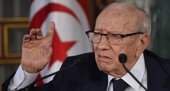 نقل الرئيس التونسي السبسي للمستشفى إثر وعكة صحية جديدة