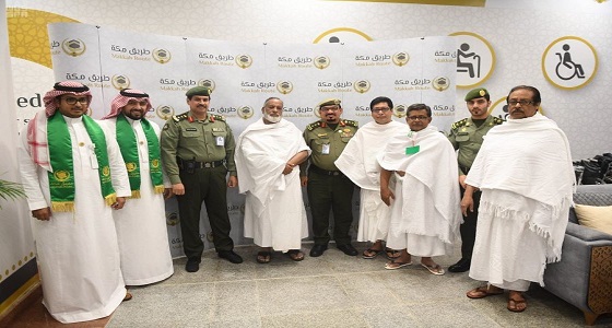 وصول 413 حاجًا بنجلاديشيًا إلى جدة ضمن مبادرة طريق مكة ” صور “