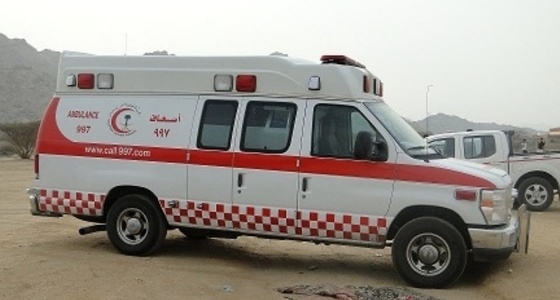 حادث يودي بحياة 4 أشخاص ويصيب 3 آخرين من عائلة إماراتية بالأحساء