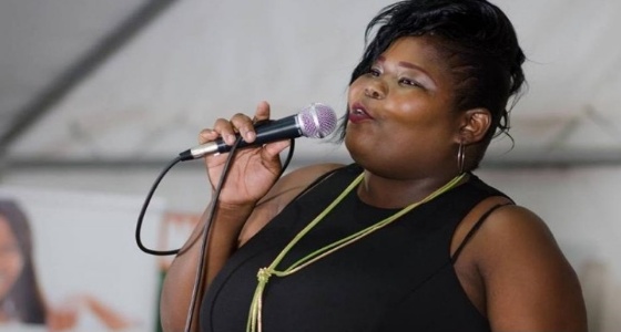 بالصور.. تصوير ممثلة شهيرة عارية بعد اختطافها لانتقادها رئيس بلادها