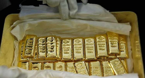الذهب مستقر بعد نزوله دون مستوى 1500 دولار