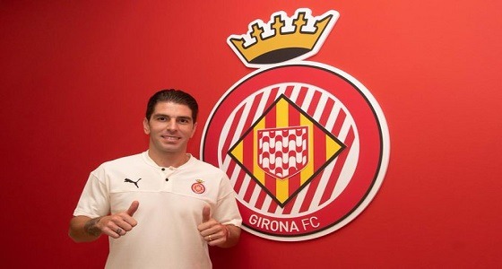 رسميًا.. جيرونا الإسباني يعلن ضم جوناثان سوريانو مهاجم الهلال السابق