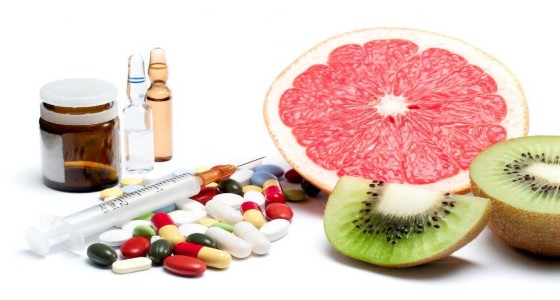 أطعمة تتفاعل سلبيا مع الدواء