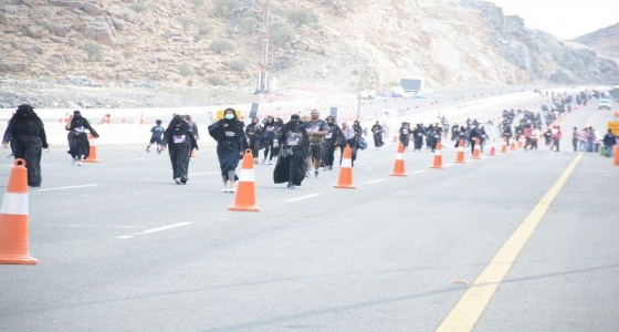 بالفيديو والصور.. انطلاق ماراثون الألوان بالطائف بمشاركة الأطفال والنساء