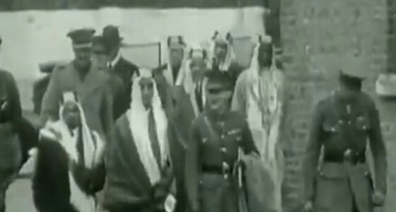 &#8221; فيديو &#8221; نادر يوثق زيارة الملك فيصل لبريطانيا قبل 90 عام