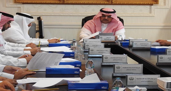 سمو الأمير منصور بن محمد يترأس اجتماع المجلس المحلي بحفر الباطن