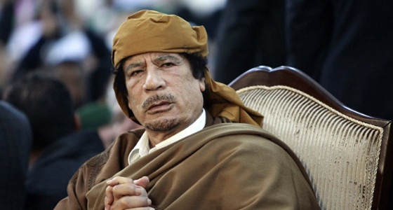 القذافي يتنبأ بفراره إلى جهنم قبل مقتله