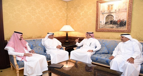 وزير النقل يلتقي نظيره البحريني بشأن الجسر الموازي