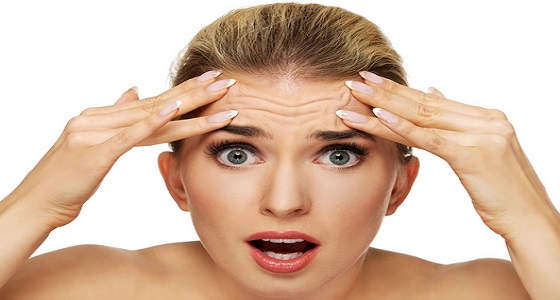 تخلصي من تجعيدة الأسد على الجبين بهذه الطرق البسيطة