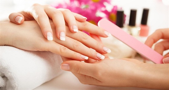 عدم تعقيم أدوات التجميل يُصيبك بعدوى المكورات العنقودية الذهبية