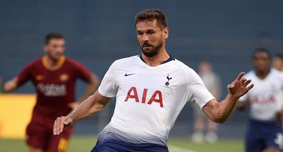 لآخر لحظة.. مانشستر يونايتد يبذل جهوده لضم نجم دولي جديد