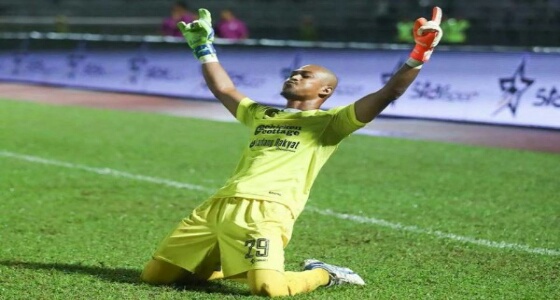 نوبة قلبية تودي بحياة حارس مرمى