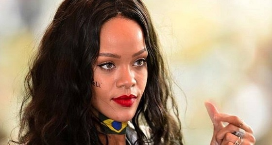 هجوم لاذع من ريهانا على ترامب: ” أخطأت في التعبير “