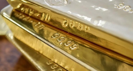 الذهب يتراجع بعد صعوده بدعم تهديد ترامب بفرض رسوم