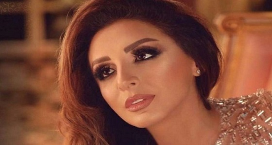 بالفيديو.. رد قاسي من أنغام إلى أمير طعيمة: تنقطع إيدك