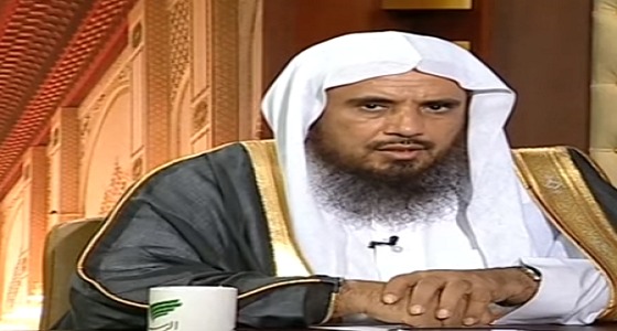 بالفيديو.. ماقاله الشيخ الخثلان في لبس الرجال للذهب