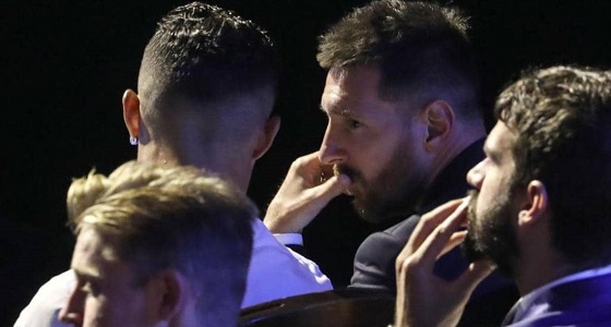 ميسي ورونالدو.. ” المحبة بعد العداوة ” تخطف أنظار الجميع