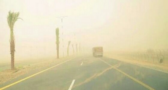 تنبيه ..نشاط الرياح السطحية في منطقتين