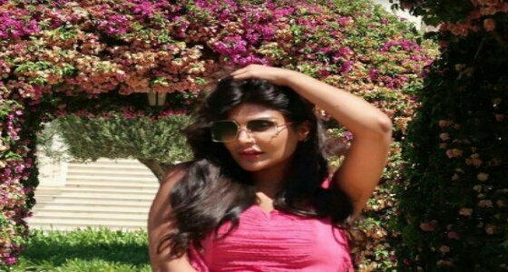 بالفيديو.. أمل العوضي تثير الجدل بتغير شكل رقبتها