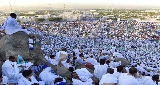 تحذيرات للحجاج من استخدام القناع الجراحي