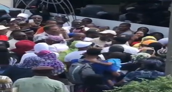 بالفيديو.. حفلة توديع مجموعة من الأمريكيين لحجاجهم إلى مكة