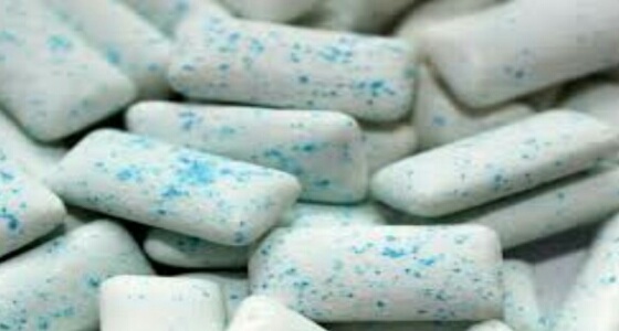 أبرزهم المارشميلو والعلكة.. أطعمة لن تتناوليها مرة أخرى بسبب مكوناتها