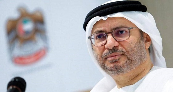 قرقاش يوجه رسالة للشعب اللبناني بعد القصف الإسرائيلي