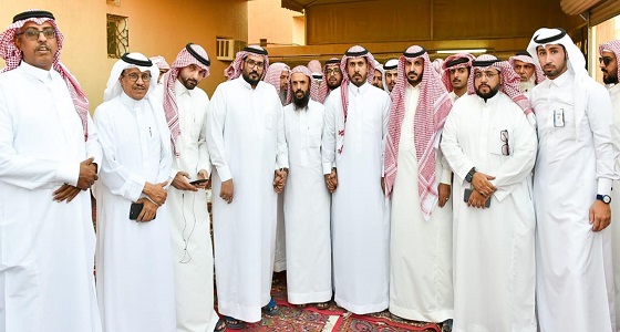 إعلاميون مبادرون يقدمون واجب العزاء في معتز الحارثي