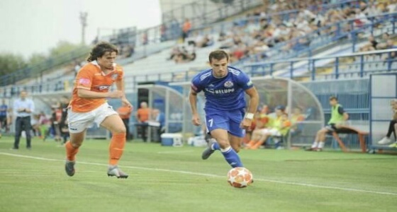 ” باجندوح ” : سعيد بمشاركتي في مباراة سلافن