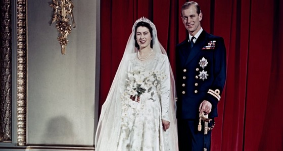 أسرار العائلة الملكية.. إليزابيث تتعرض لموقف مُحرج ليلة زفافها