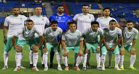 الأهلي يلاقي ضمك وديًا بحضور جماهيري