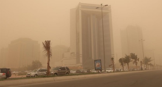 الهلال الأحمر يحذر مرتادي الطرق في جدة