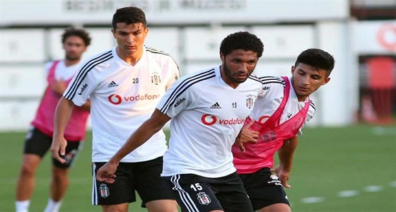 على غرار عمرو وردة .. النني يتحرش بفتاة تركية عبر انستجرام