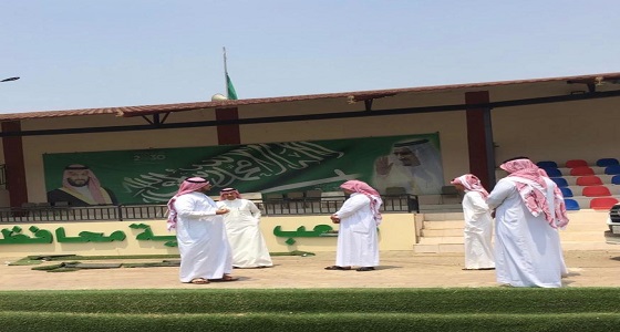 بالصور : رئيس بلدية أضم يقوم بجولة للمحافظة وتفقد مرافقها وخدماتها