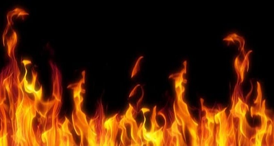 فتاة تشعل النار في نفسها لسبب غير متوقع