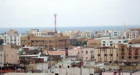 القبض على أحدهما.. مضاربة بالعصي والحجارة بين شابين في الليث