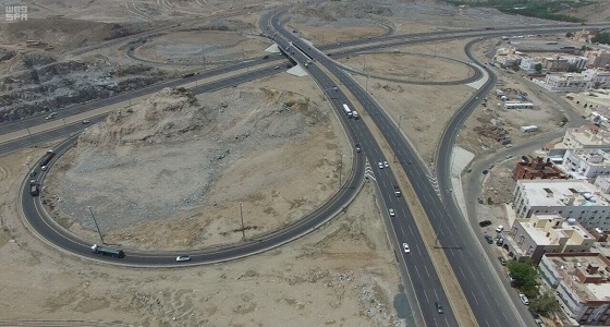 إعاقة الحركة المرورية على طريق الدائري الثالث