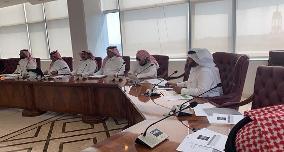 وكالة الاستثمار بأمانة عسير تعقد ورشة عمل بوابة التأجير المؤقت