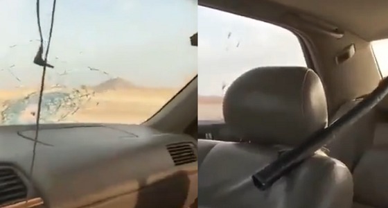 بعد نجاة القائد بأعجوبة.. أضرار بالغة في السيارة بعد اصطدام الحديدة بها (فيديو)
