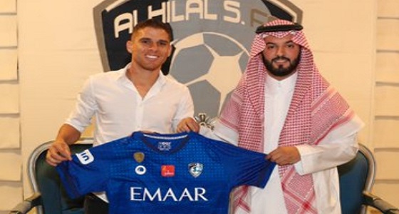 ” بن نافل ” يلتقي لاعب الهلال الجديد كويلار