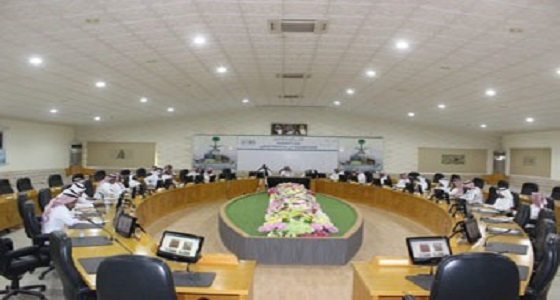 الطريقي يرأس الاجتماع الخامس للجنة الاستعداد