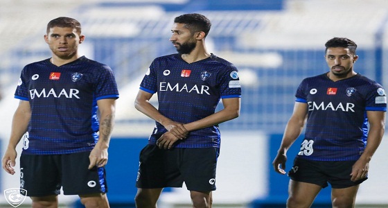 بالصور.. الهلال يختتم استعداداته للفيحاء بمشاركة كاريلو